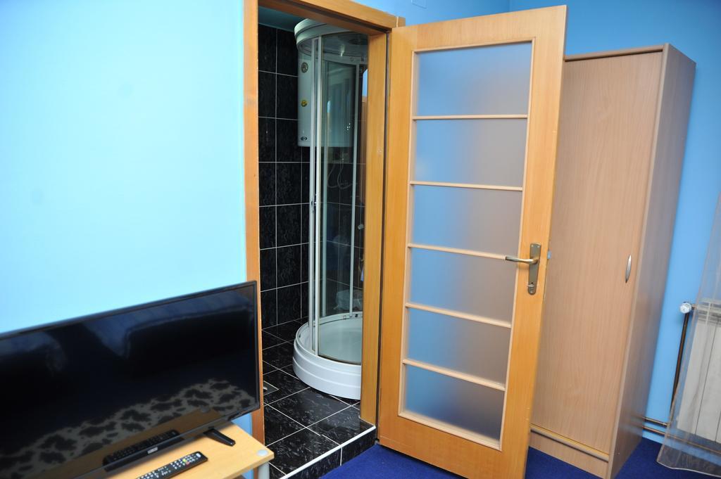 Guesthouse Prenociste Faraon Pljevlja Quarto foto