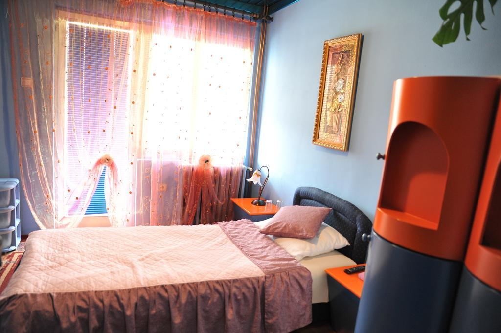 Guesthouse Prenociste Faraon Pljevlja Quarto foto
